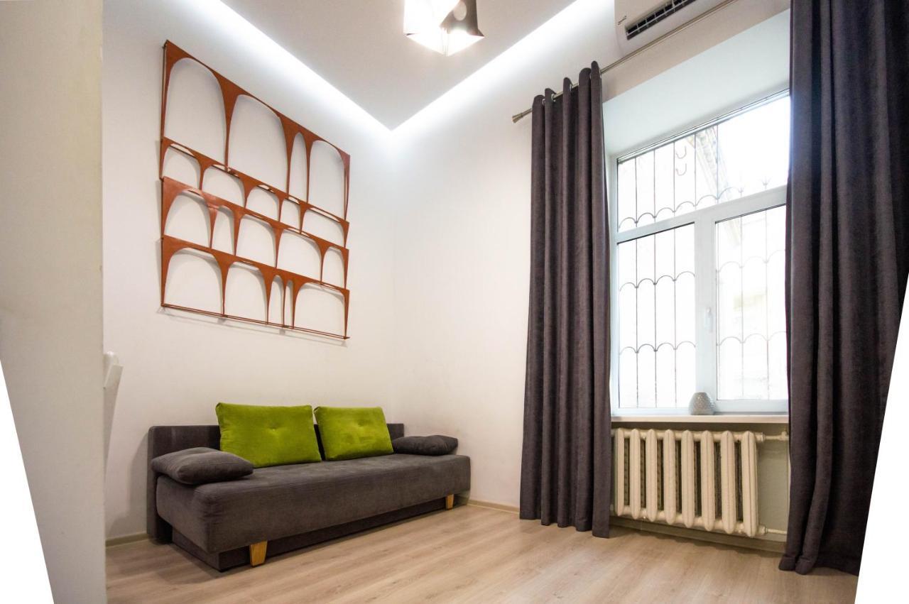 Kyiv White Apartment Экстерьер фото